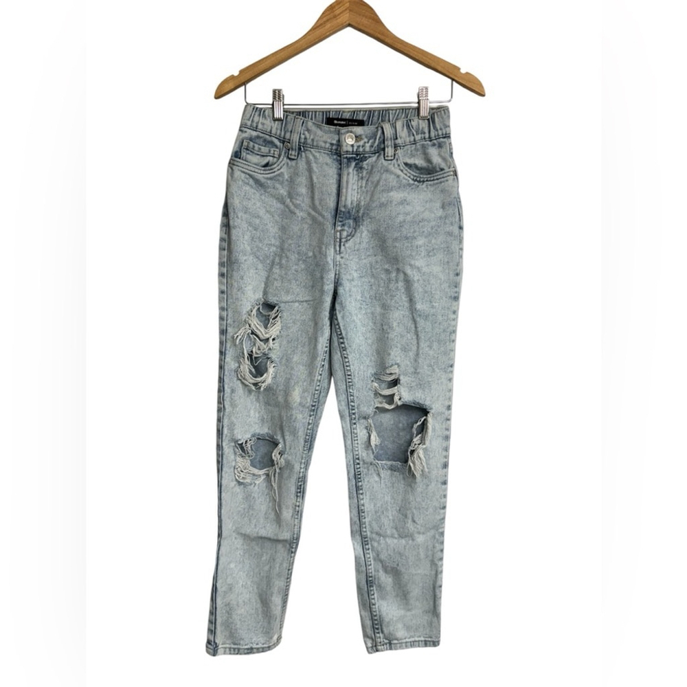 Bluenotes 90’s High Rise Mom Jeans - Light Wash Distressed - Size 2
